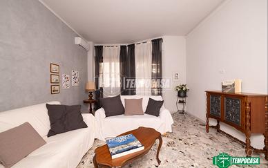 TRILOCALE IN PIENO CENTRO