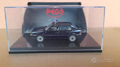 MODELLO AUTO ALFA ROMEO 33 CARABINIERI PEGO