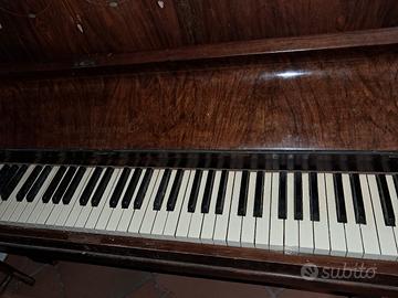 PIANOFORTE VERTICALE 