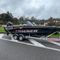 Tracker Marine Tundra 21