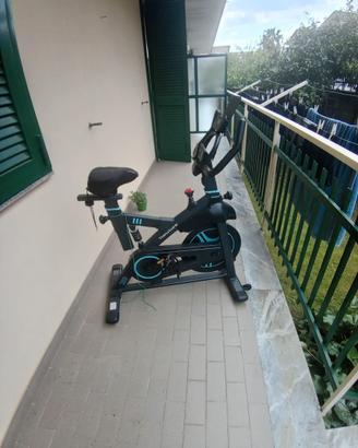 2025 Toputure Cyclette da Casa con App