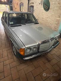 Mercedes Benz 200
