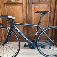 Bici da corsa in carbonio Piton rc14