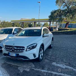 Mercedes Benz GLA 180
