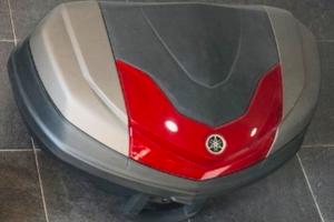 Bauletto con staffa originale Yamaha Majesty 400