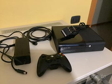 Xbox 360 + kinect + 2 giochi