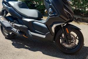 Scooter Qj Fortress 350