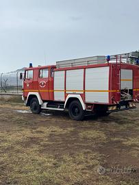 Camion antincendio