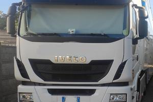 Trattore Iveco 460 ribassato