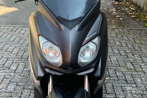 Scooter YAMAHA X-MAX 250 SPORT