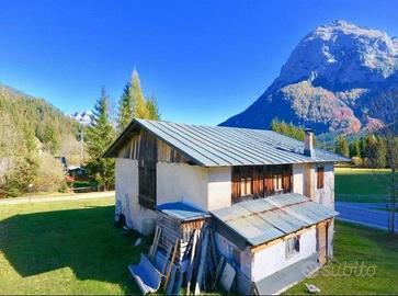 Rustico / Casale di 68 m² con 4 locali a Auronzo d