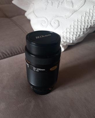 teleobiettivo Nikon