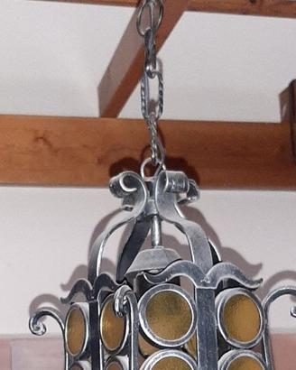 lampadario in ferro battuto