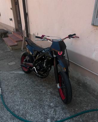 Rieju mrt 50 pro (86 fatto da Thomas Busetto