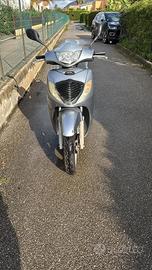 Honda sh 150 2007 gomme nuove e tagliandato