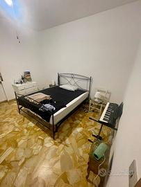 Camera/ room to sublet/rent