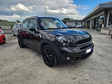 Mini Cooper Countryman 2.0 SD Boost Automatica 143