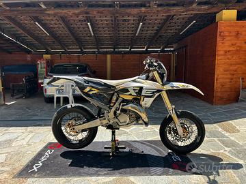 FANTIC XE 125  2023