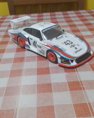 PORSCHE 935 MOBY DICK SOLIDO 1:18