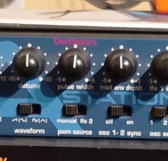Sintetizzatore Novation A Station rack