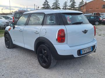 Mini Cooper D Countryman 2.0 ALL4 Automatica 6 MES