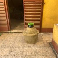 Damigiana in vetro