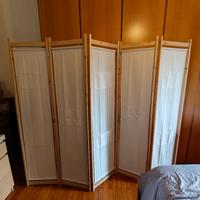 Paravento in legno e tessuto
