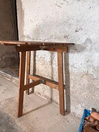 Tavolinetto in legno IKEA richiudibile