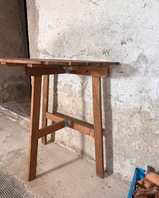 Tavolinetto in legno IKEA richiudibile