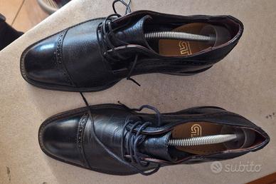 Scarpe nere in pelle tg.42