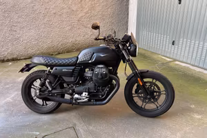 Moto Guzzi V7