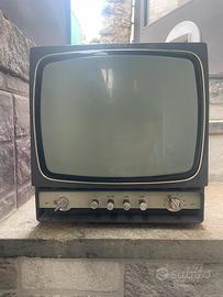 Televisione vintage Minerva