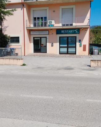 Locale commerciale/artigianale