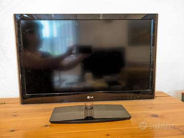 Televisore LCD 26 pollici LG HDMI  NO DVB-T2