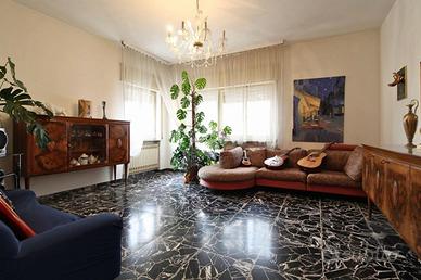 4 LOCALI A TERAMO
