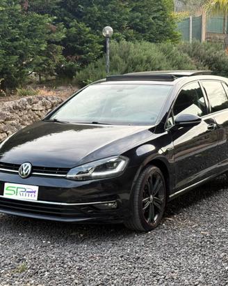 Volkswagen Golf 2.0 TDI 5p. INTERNO R-LINE