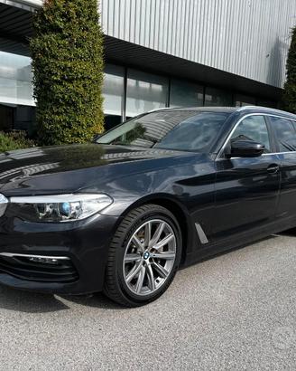 BMW 530D XDRIVE TOURING LUXURY 249CV