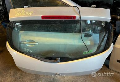 Baule / portellone posteriore Renault clio 2011
