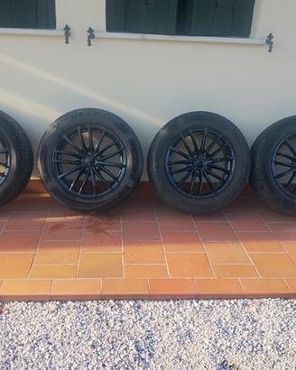 Cerchi in lega perfetti e gomme  225/60 R17 99T