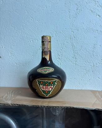 Bottiglia vintage Aurum Riserva Speciale