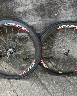 Ruote ZIPP alto profilo carbonio