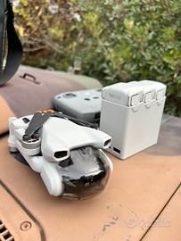 Drone DJI MINI 3 COMBO + Fly care attiva