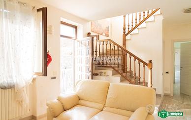 SOLUZIONE INDIPENDENTE CON TERRAZZO E GIARDINO