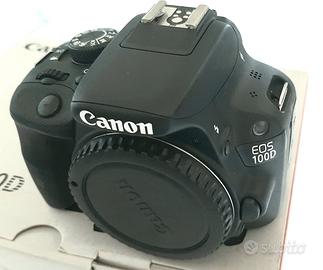 Canon EOS 100D  + 2 batterie
