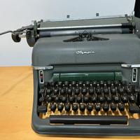 Macchina da scrivere