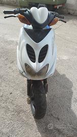 Yamaha Aerox 50 