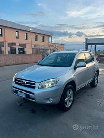 toyota rav 4 2.2 diesel D-4D