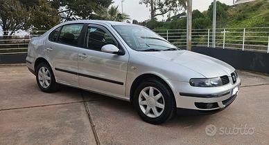 SEAT TOLEDO
