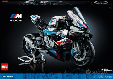 LEGO BMW M1000RR 