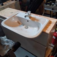 lavello in ceramica con appoggio in marmo rosa 